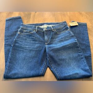 Duluth Trading Co Women's High Rise Blue Jeans